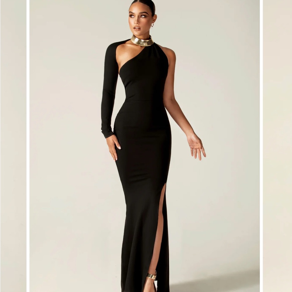 LILUX ONE SHOULDER MODERN MAXI DRESS (BLACK)